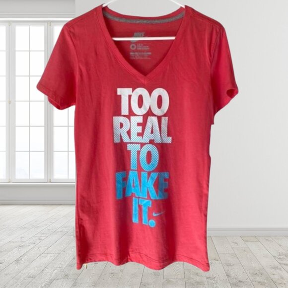 NWT Nike Slim-Fit “Too Real to Fake It” V-Neck Tee • Women’s M, 100% Cotton - Picture 1 of 9